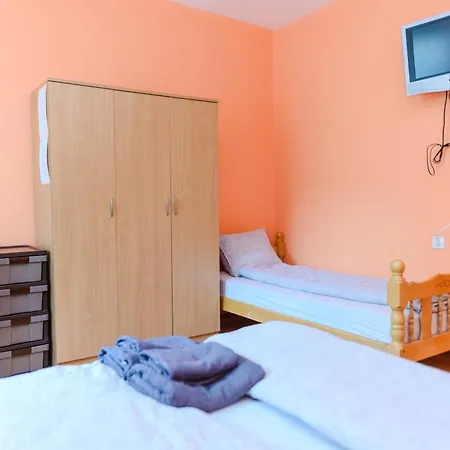 Smestaj Stai, U Ulici Nikole Tesle 10, Soko Banja
